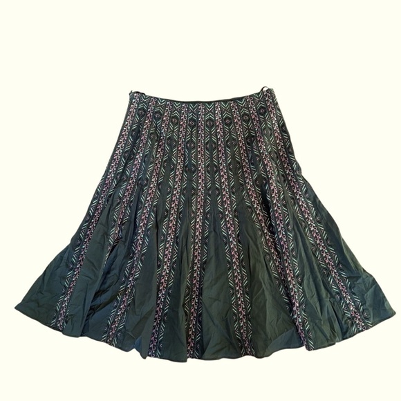 Silkland Olive Green A-line Skirt Embroidered Below Knee Cotton Boho Size 12 - Picture 1 of 6